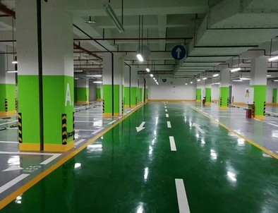 十堰十堰停车场标线施工